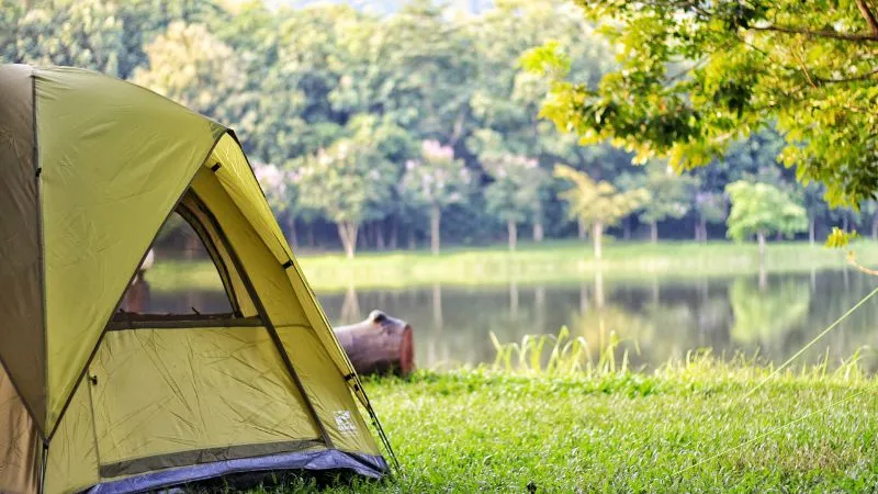 barraco em um acampamento ao ar livre