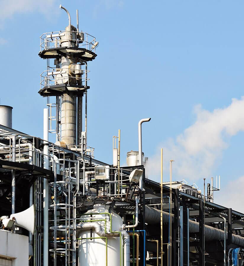 indústria responsável pela emissão de carbono