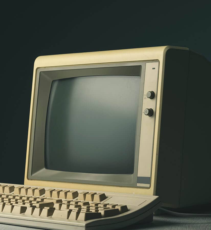 web 3.0: imagem de um computador da era web 1.0