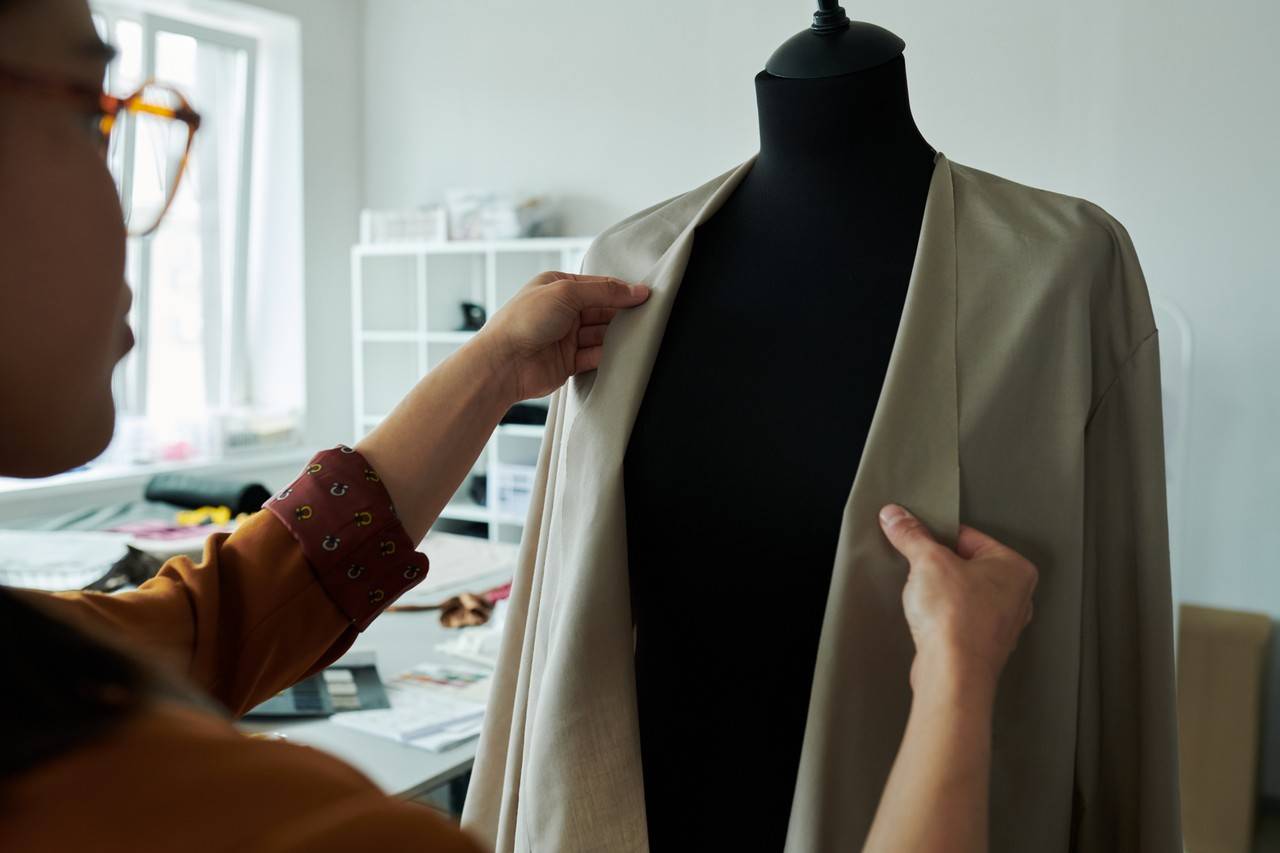 Look com blazer bege