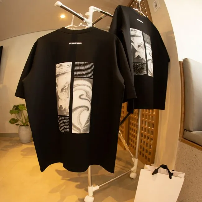 camiseta oversized insider collab